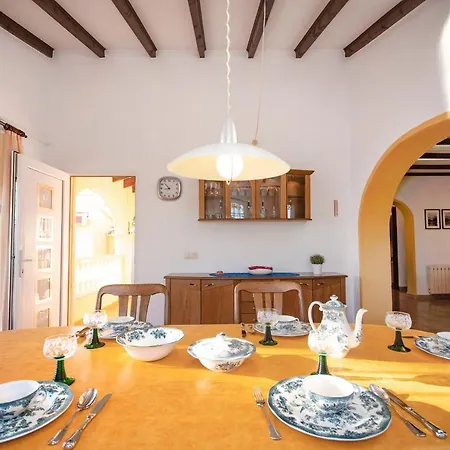 Jose - Three Bedroom With Private Pool - By Villamar Villa *